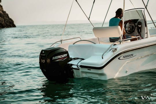 Navigator 30hp Powerboat For Ionian Islands Adventures