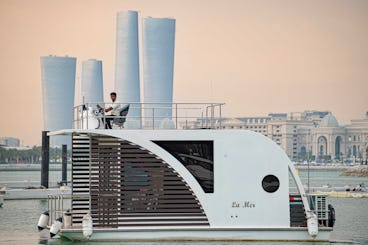 Experiencia de casa flotante de lujo en Doha, Lusail, Qatar