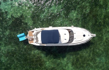 52 ' Atlantique Sunny Isles Beach, Florida - ¡Renta este Charter de Lujo!