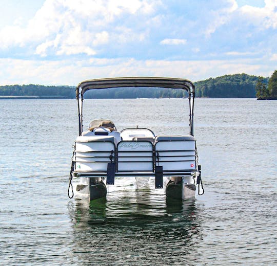 Nouveau ponton de luxe haut de gamme sur le lac Lanier