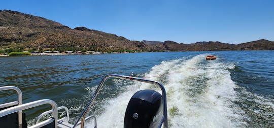 Grande pontão de 26 pés com capacidade para 12 pessoas CANYON LAKE