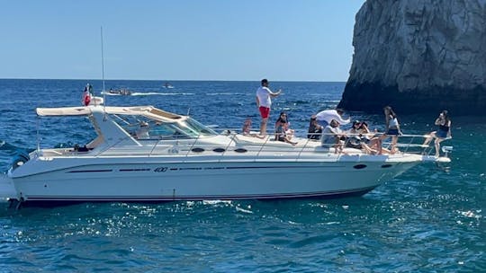 Location de yacht à moteur Sea Ray de 42 pieds à Cabo San Lucas, Baja California Sur