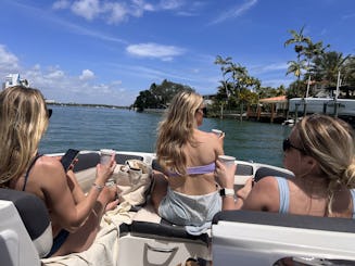 Island Adventure Awaits: 2-Hour Miami Boat Rental to Raccoon Island with Captain