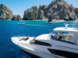 New Listing - 70fMega Luxury Boat at Cabo w/ Drinks, Food & Free Transportation