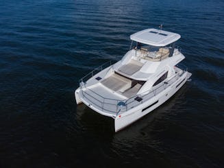 Yate Leopard 43 NH Power Cat