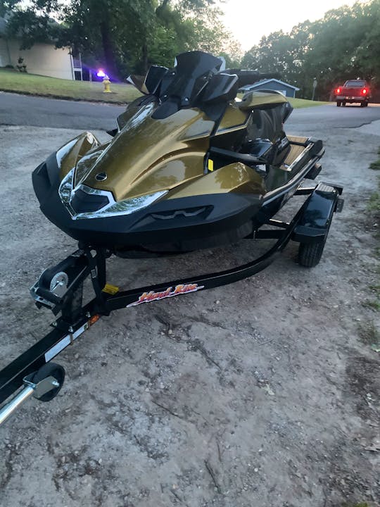 Brand New 2023 Kawasaki Ultra 160 LX 10 Minutes From Table Rock Lake State park