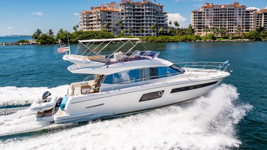 52' Prestige Seawise Motor Yacht In The Bahamas