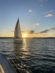 Recorrido en velero por San Diego al atardecer y al sol en nuestro velero Catalina 36 MK1