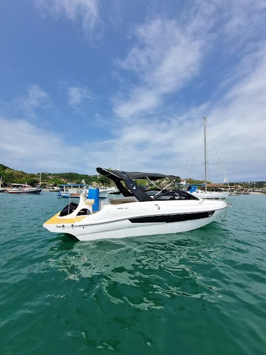 26-foot Coral Motor Yacht rental in Búzios, Rio de Janeiro, Brazil