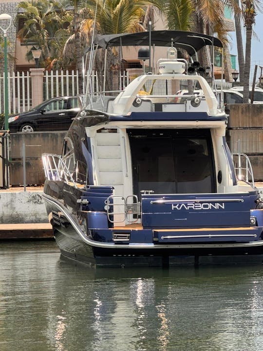 Sealine 42 Motor Yacht Rental in Nuevo Vallarta, Nayarit