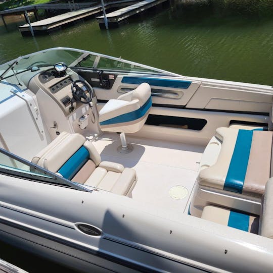 Cabine Cuddy Chaparral 2550 SX Sport de 25 pieds à Newport Beach en Californie