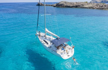 Unique Private Sailing Tour for 11 People in Barcelona!