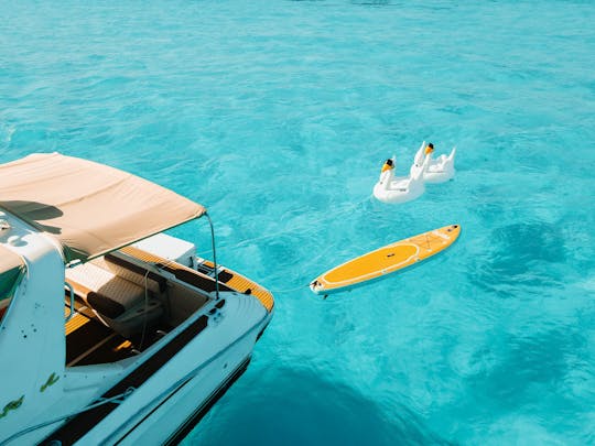 Superbe yacht Sea Ray de 43 pieds avec les meilleurs équipements en mer.