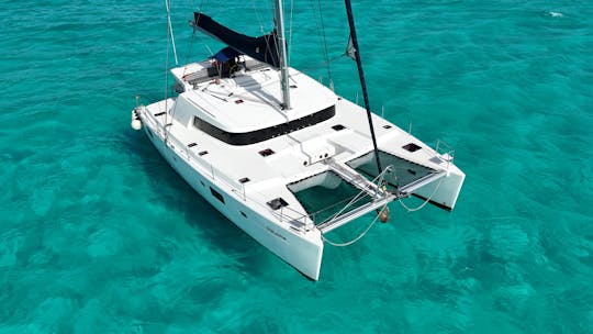 Location privée d'un catamaran de luxe de 60 pieds/Capacité 70 personnes