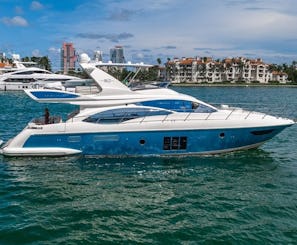 Offre de la semaine ! Yacht Azimut de 60 pieds à louer à Miami, en Floride.