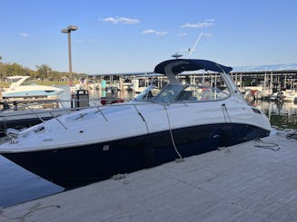 Yacht de luxe Sea Ray Sundancer : croisière au coucher du soleil sur le lac Joe Pool !