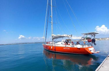 Day Excursions And Short Cruise In Siracusa And Marzamemi