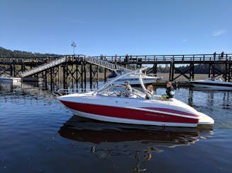 21 Foot Sport Cruiser with Wakeboard Tower