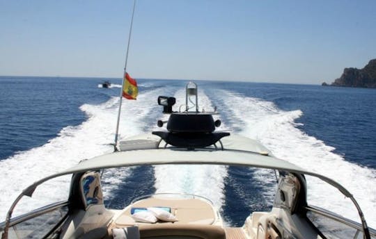 Location de yacht à moteur Cranchi 50 Mediterranee à Santa Eulalia, Îles Baléares