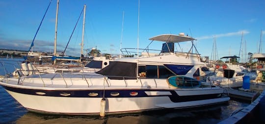 Un méga bateau à moteur de 55 pieds à Rio de Janeiro