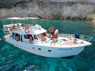 Boat trip to Lampedusa with lunch on board