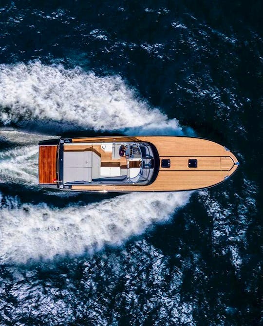 Charter Itama 38 Motor Yacht To Positano & Amalfi