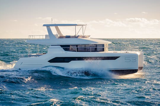 Amazing new power catamaran for Coiba's amazing Pacific island paradise