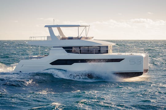 Amazing new power catamaran for Coiba's amazing Pacific island paradise