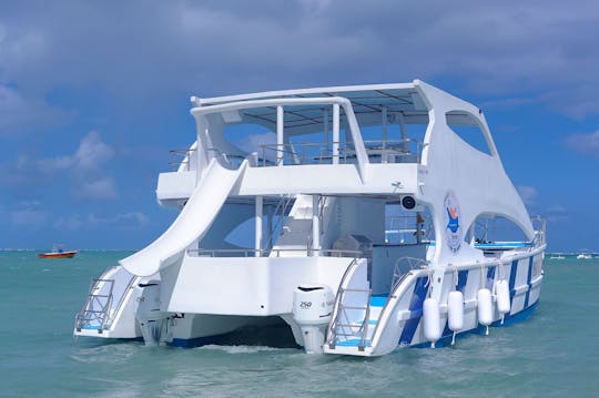 🏆 O MELHOR DE 2024 🏆 Iate luxuoso e elegante projetado para o máximo conforto, alugue-me!