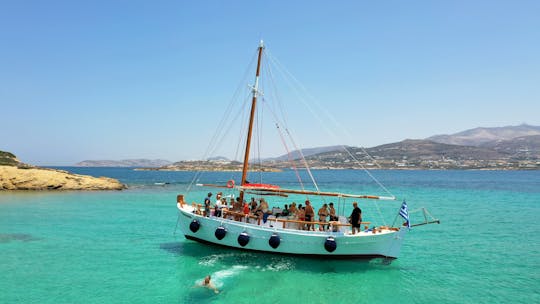 Excursion quotidienne en bateau avec tuba à Antiparos et Despotico