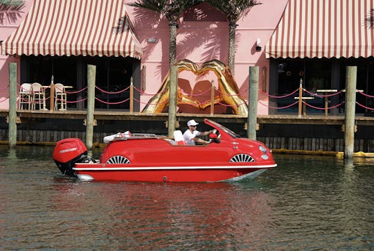Visite emblématique à bord d'un bateau Fiat 500