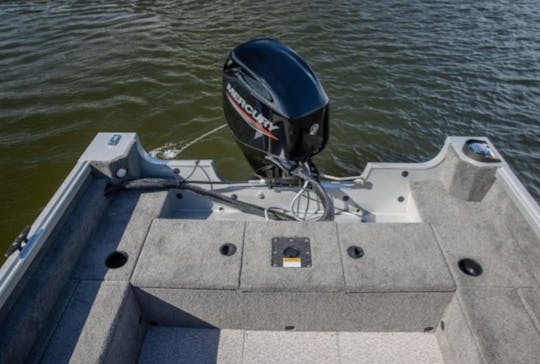 Alumacraft Classic CS 17 pés