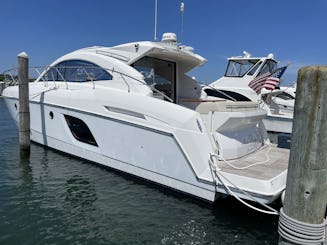 Incredible 52ft Beneteau Motor Yacht in NEW YORK!