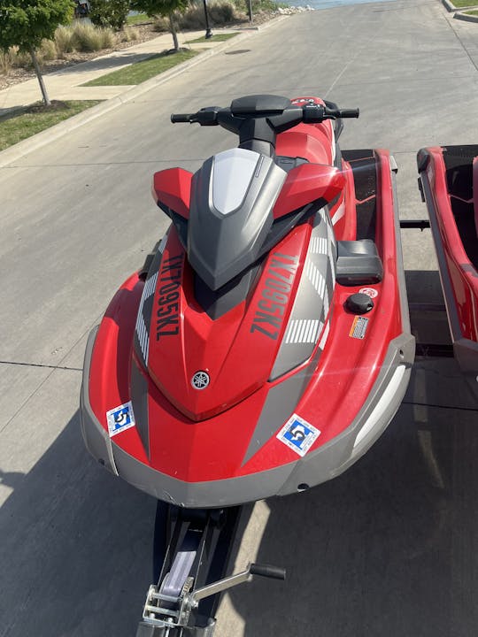 Surfe nas ondas!! No Lago Ray Hubbard!! Alugue jet ski de primeira linha 