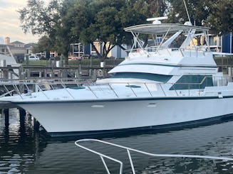 Célébrez en grand sur le yacht Krewe Zen de 60 pieds — nourriture, boissons et musique