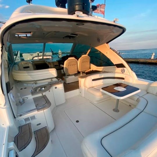 WE THE BEST YACHT for 20 people in Marina de Zarpar, Boca Chica