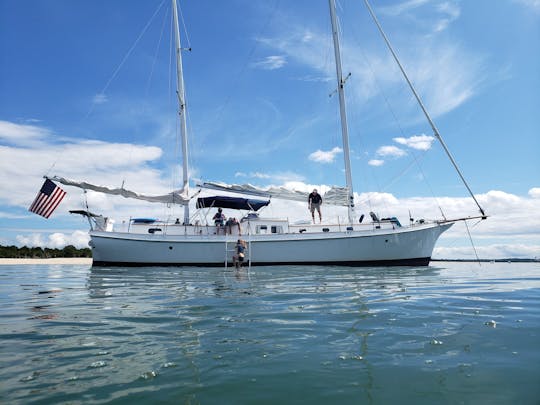 Captained sail on "Surprise", a beautiful and comfortable 50' wooden ketch