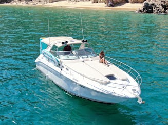 Sea Ray 240 Sundancer Luxury Yacht in Cabo San Lucas