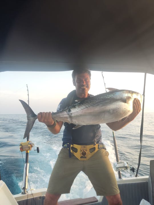 Currican Fishing | Pêche en haute mer au Sunseeker Portofino 34