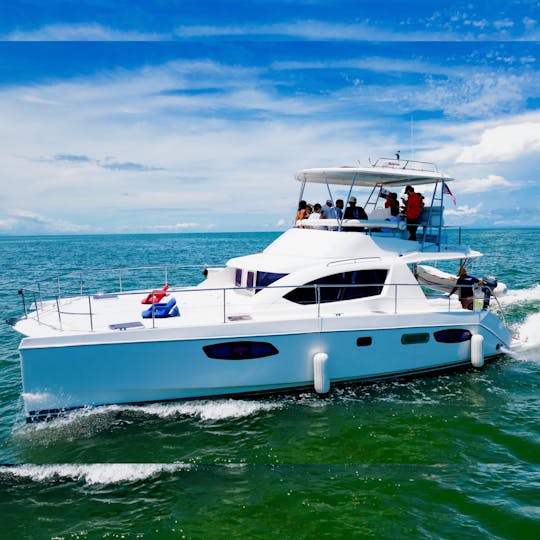 Leopard 40 Catamaran Power in Panama