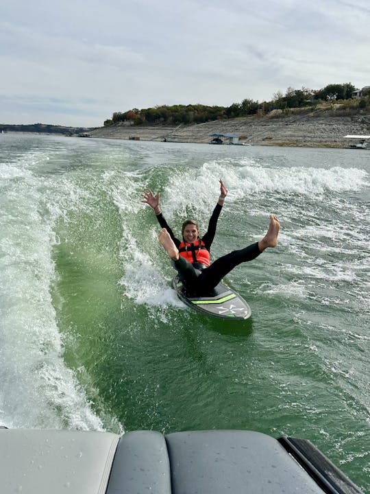 Wakesurf Lessons on Lake Travis!