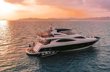 Sunseeker 90 Mega Yacht para alugar em Chang Wat Phuket!