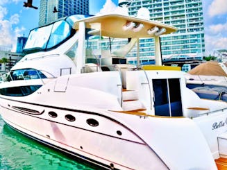 Iate de luxo Meridian de 49 pés | Experiências de fretamento profissionalmente elevadas | Miami