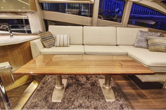 Nuevo Sea Ray de 55 pies en Nuevo Vallarta