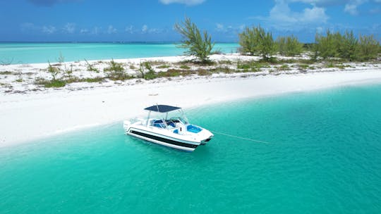 Fully customizable PRIVATE boat Charter in turks and caicos