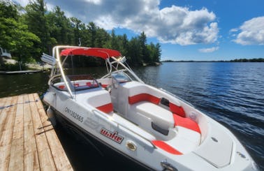 Seadoo challenger Sport Powerboat for Charter in Toronto