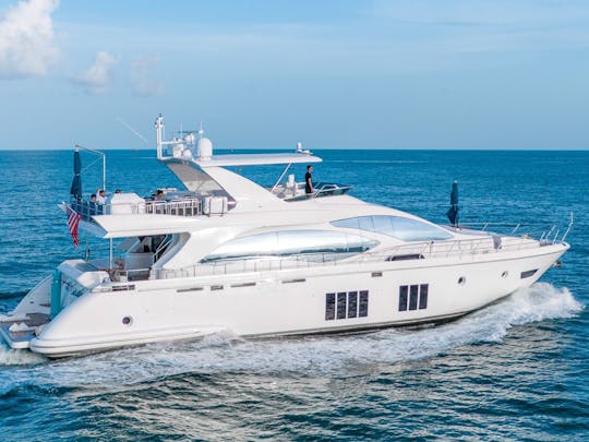 ENJOY MIAMI IN AZIMUT 84' SATISFACTION!