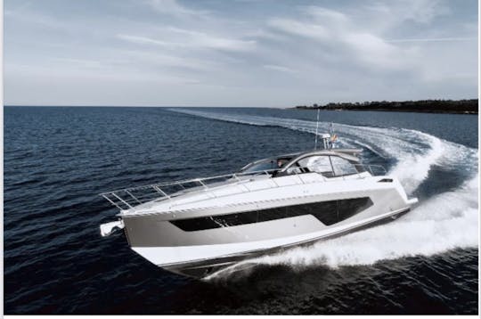 Touch the crystal clear waters of Mediterrenian through our lady 'Azimut 51' 