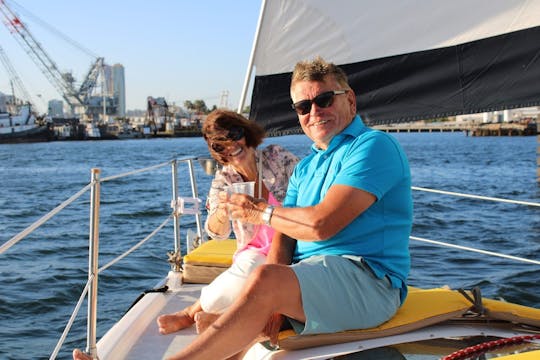 Tour privado en velero en San Diego para familias