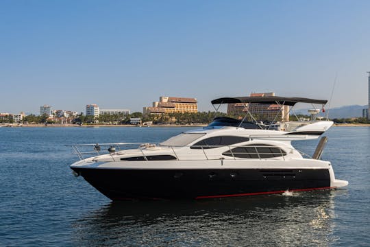 YALUSA | Yate Azimut de lujo de 46 pies para exclusividad en el mar. 